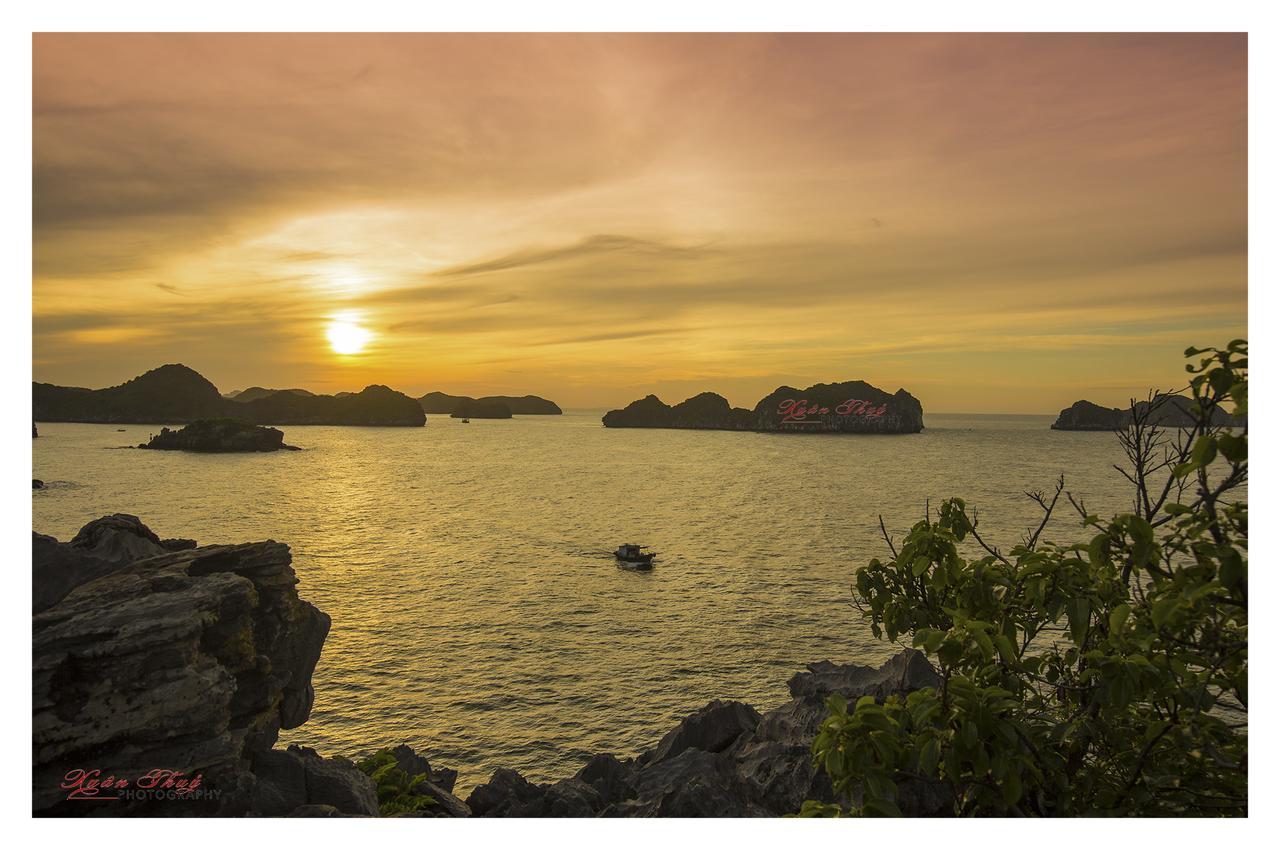 Cat Ba Hostel Cat Ba Island Екстериор снимка